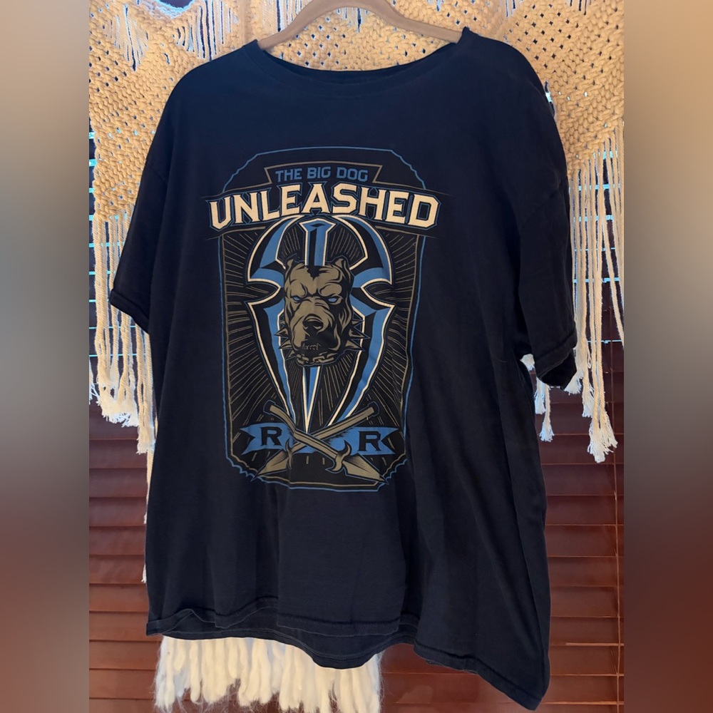 The Big Dog Unleashed Roman Reigns  Graphic T-Shirt XL unisex blue gray
